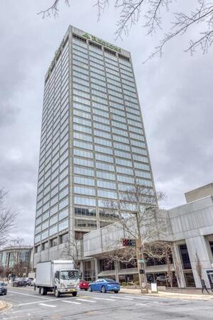 NobleProg Training Place, City   Little Rock, AR - Regus - Regions Center