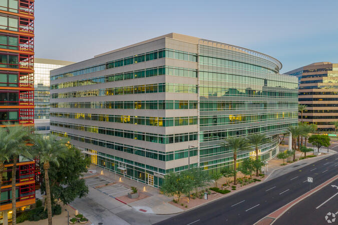 NobleProg Training Place, City  Phoenix, AZ - Regus at 24th and Camelback