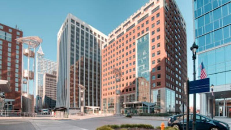 Lugar de formación de NobleProg, Ciudad Raleigh, NC – Regus at Raleigh City Plaza